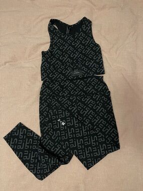Sweaty Betty Workout Set with Logo Print